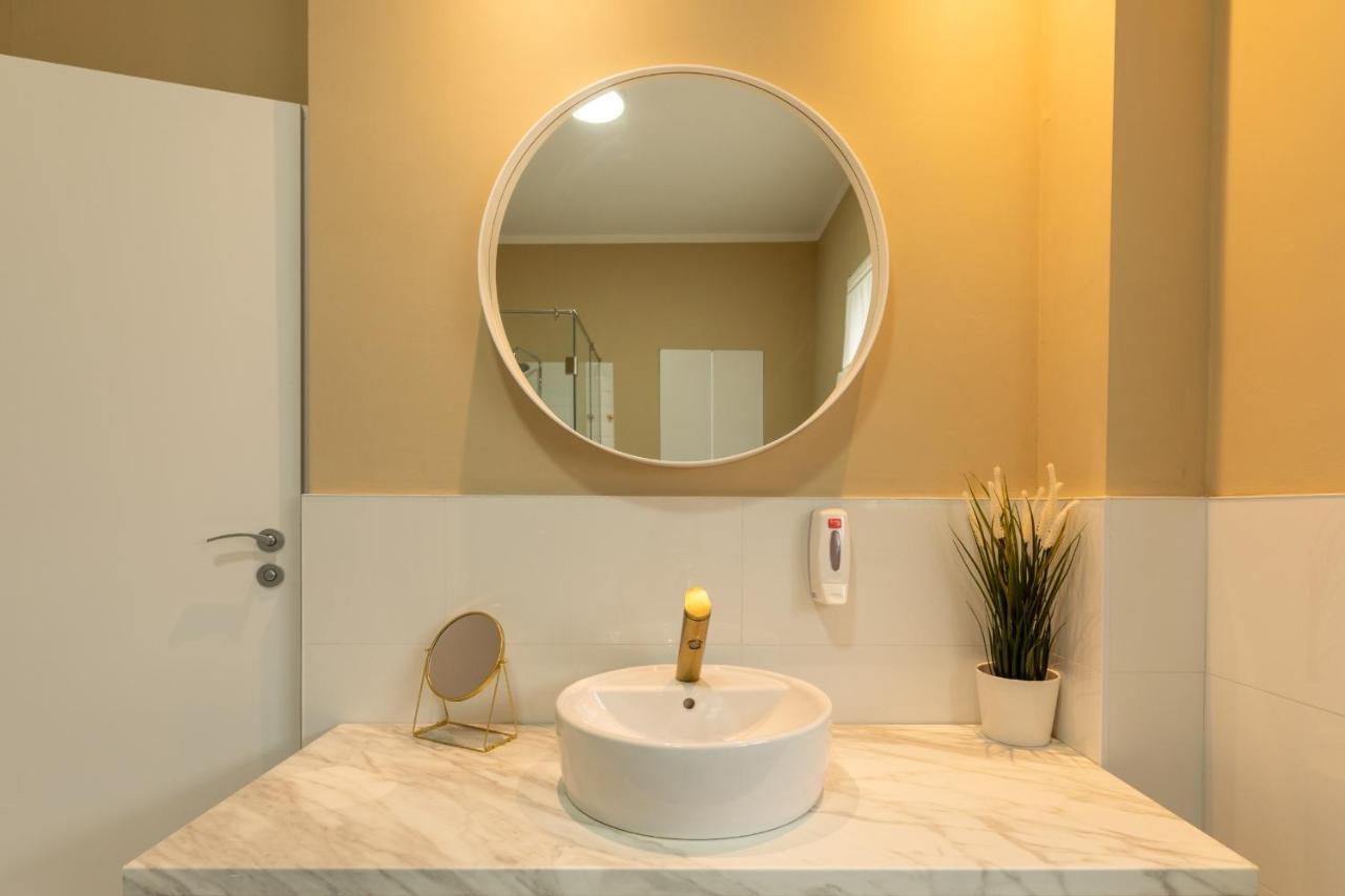 Dream Home - Prime Location 2Br Apt In Bukarest Exterior foto