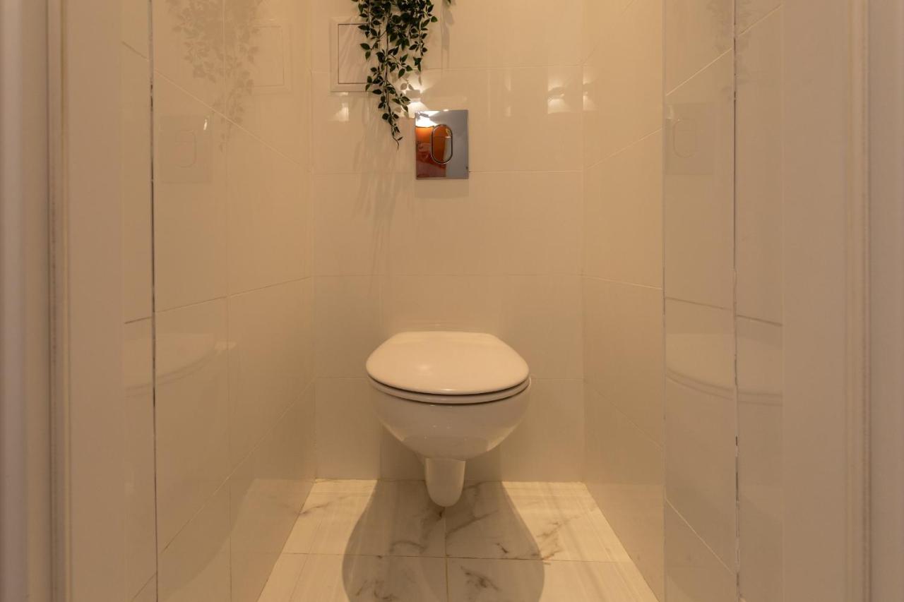 Dream Home - Prime Location 2Br Apt In Bukarest Exterior foto