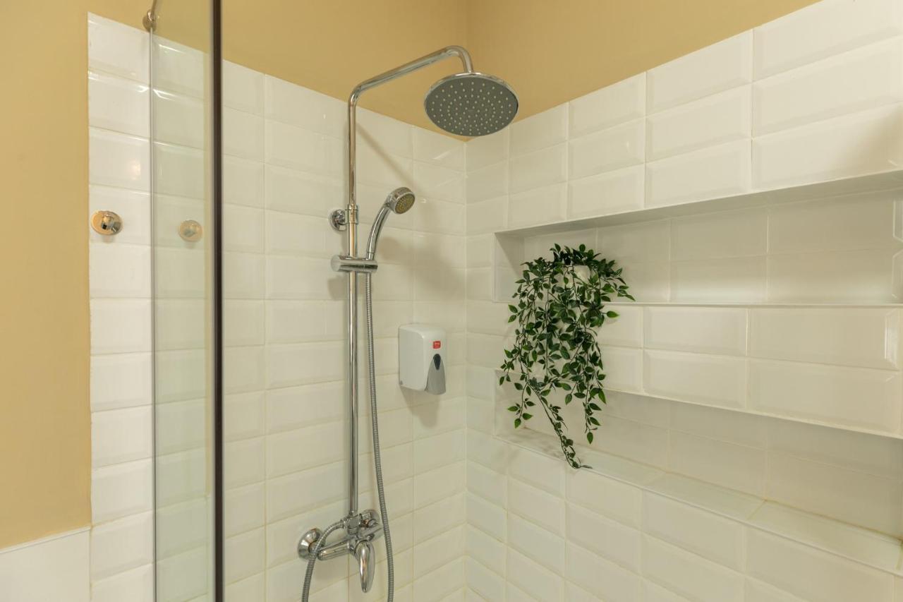 Dream Home - Prime Location 2Br Apt In Bukarest Exterior foto