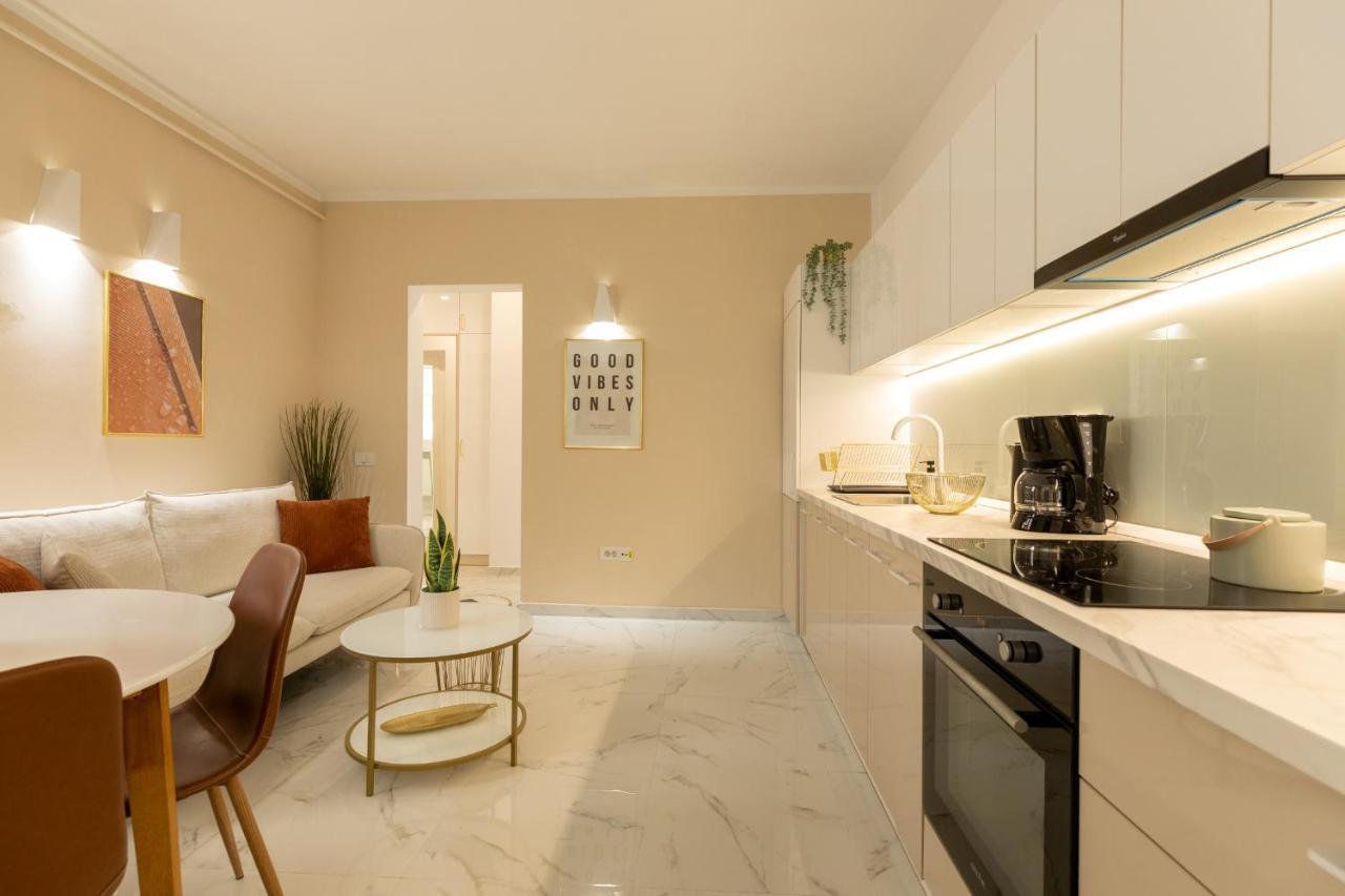 Dream Home - Prime Location 2Br Apt In Bukarest Exterior foto